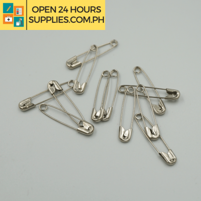 A close up photo of Safety Pins Silver #5
